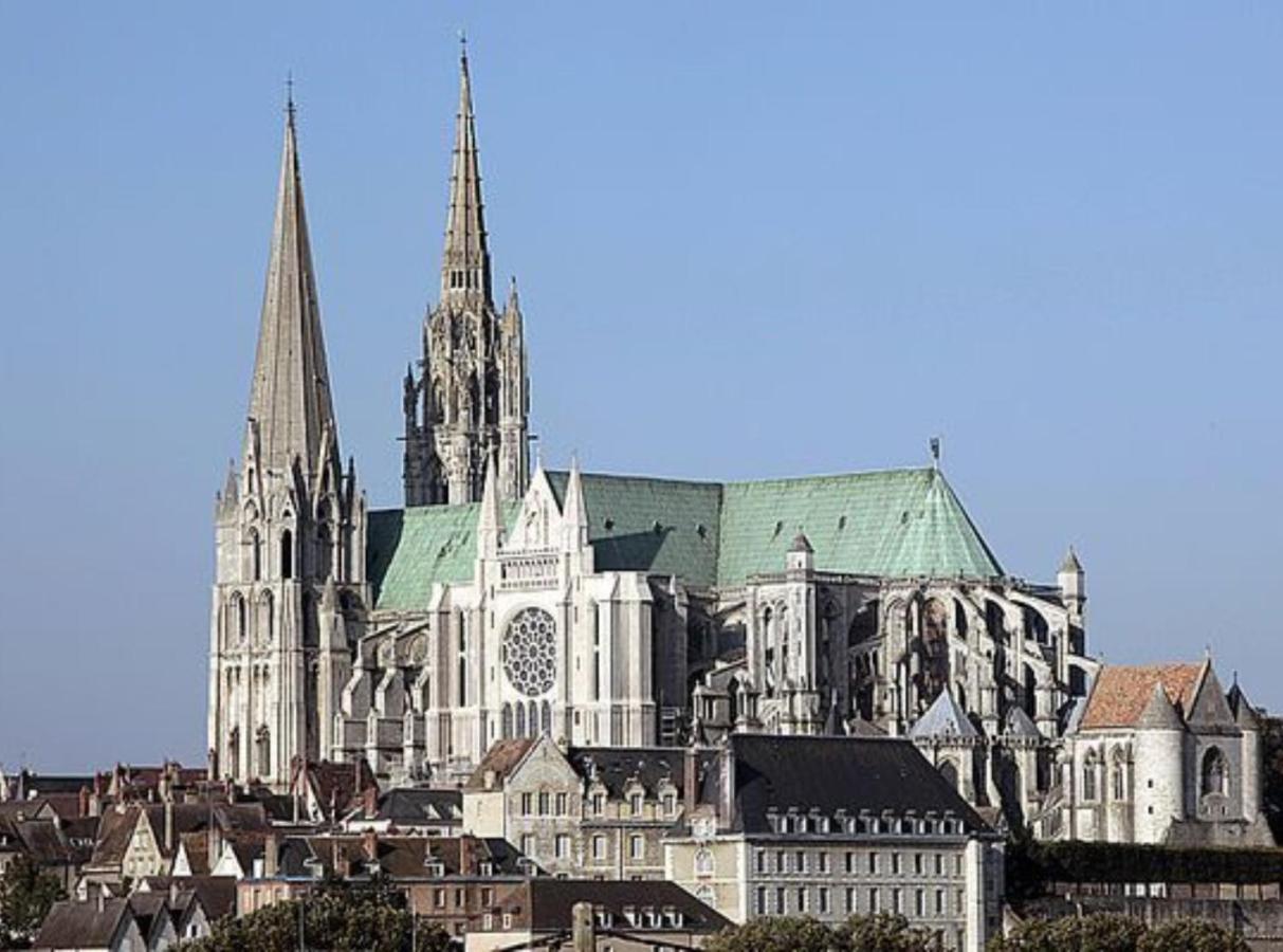 Studio Duplex Centre Ville Cathedrale 2 Pers Wifi Apartment Chartres Exterior photo